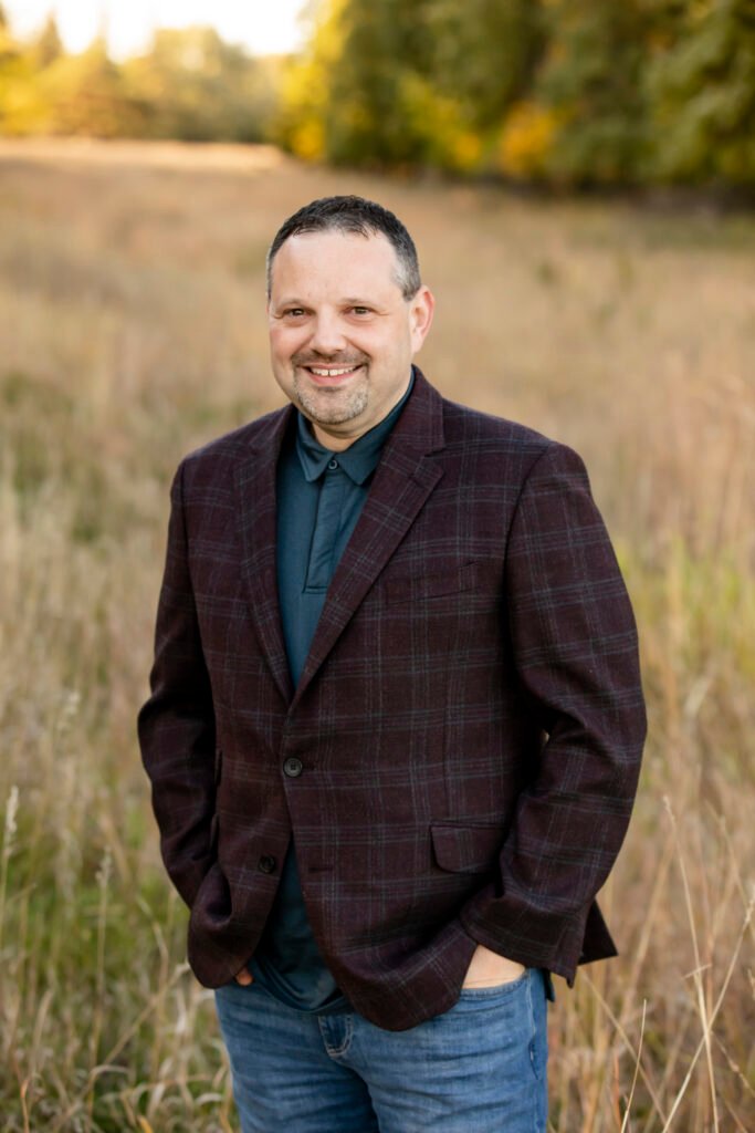 T.K. Lee, dark fantasy author and creator of the Dead Wars series